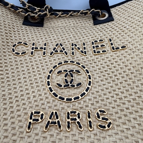 Authentic CHANEL Deauville Straw Raffia Calfskin Beige Large Shopping Tote - Picture 4 of 11